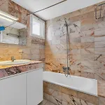 4-room House Americas, Vistas *