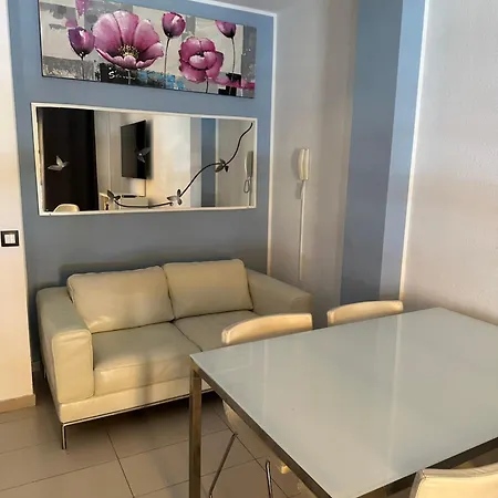 Dom wakacyjny 4-room House Americas, Vistas Playa de las Americas (Tenerife)