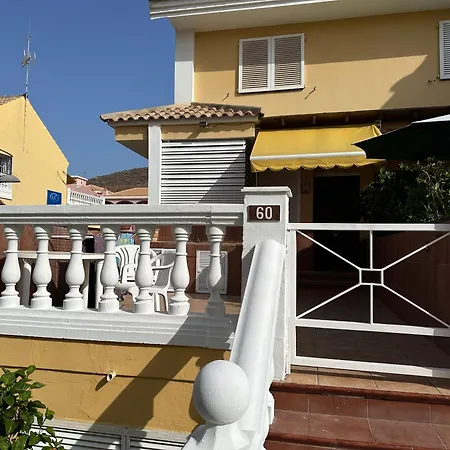 4-room House Americas, Vistas פלאייה דה לאס אמריקס